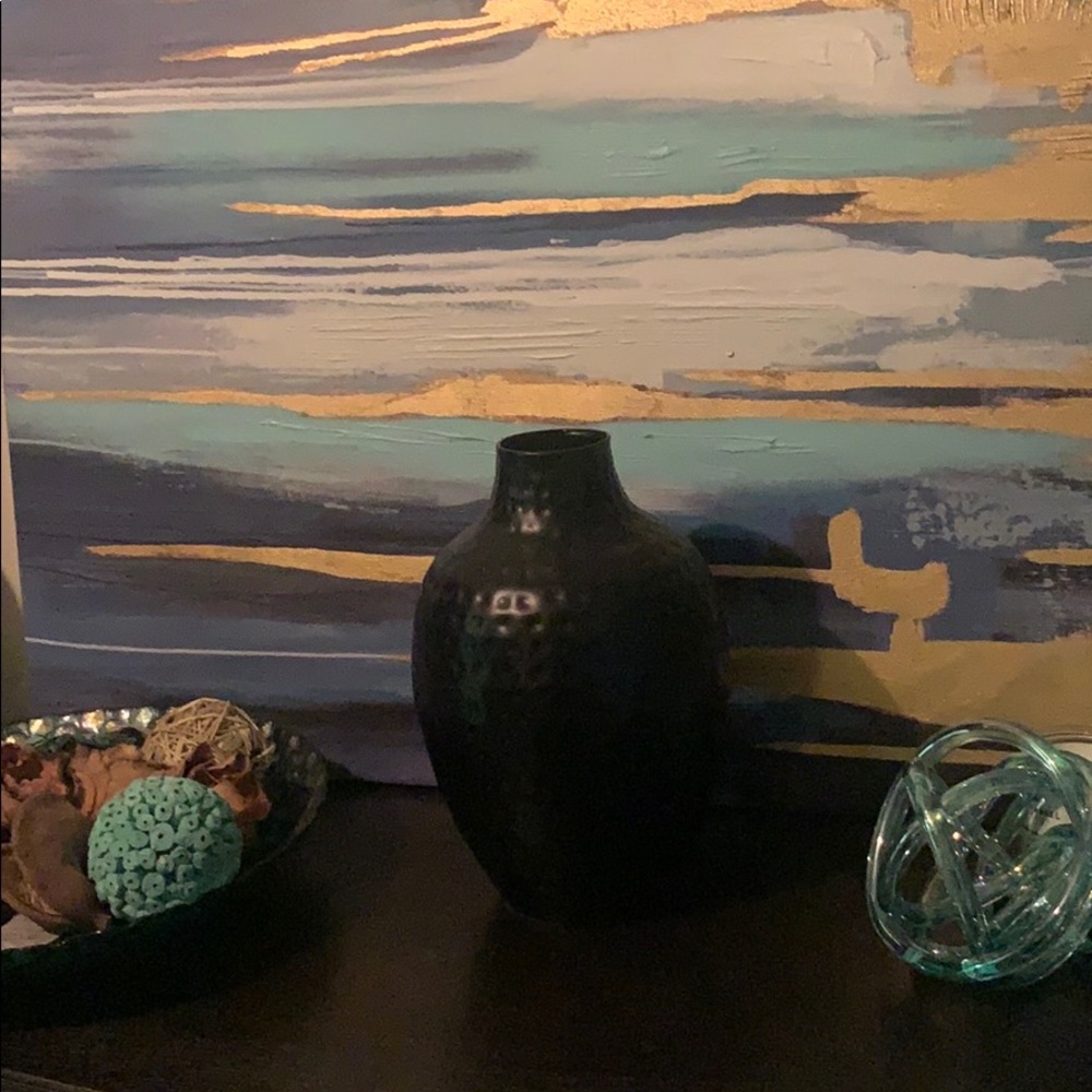 Black Embossed Design Metal Vase